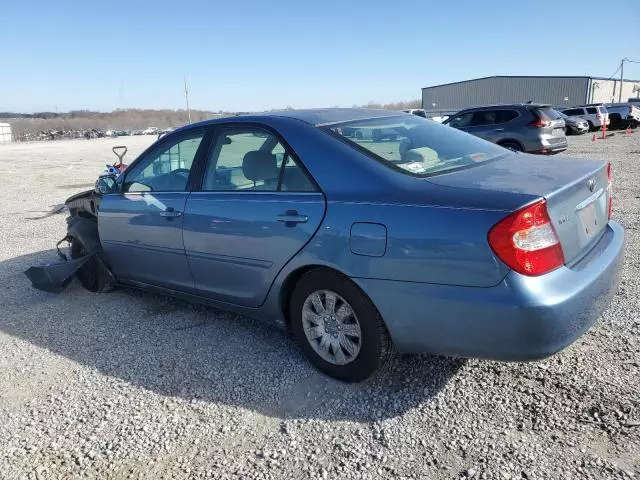 2004 Toyota Camry LE