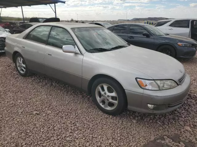 2000 Lexus ES 300