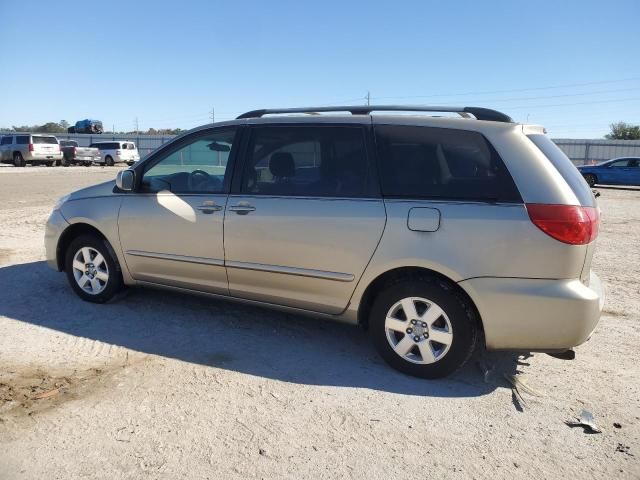 2006 Toyota Sienna XLE