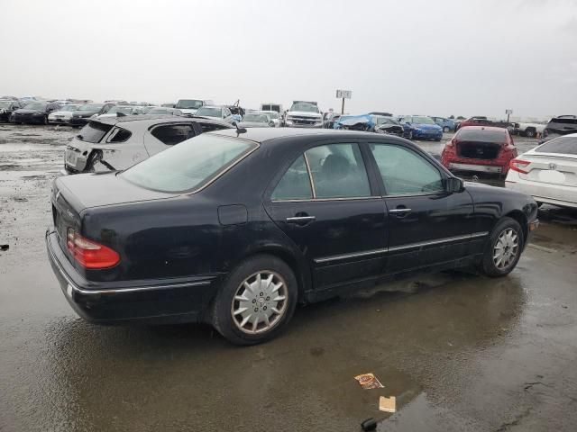 2000 Mercedes-Benz E 320 4matic