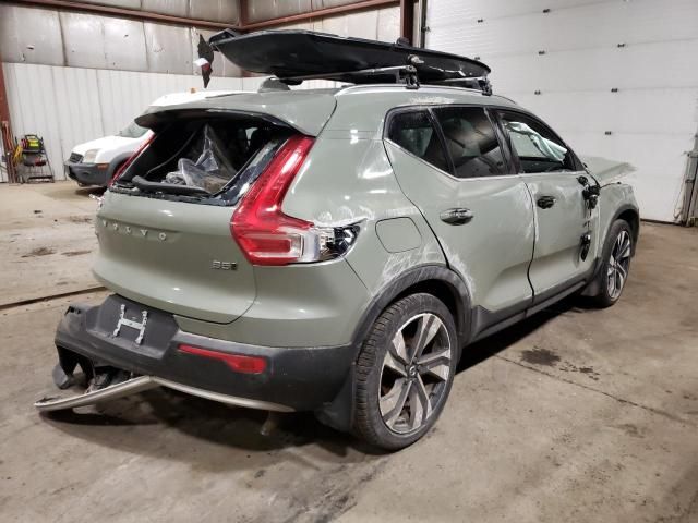 2023 Volvo XC40 Ultimate