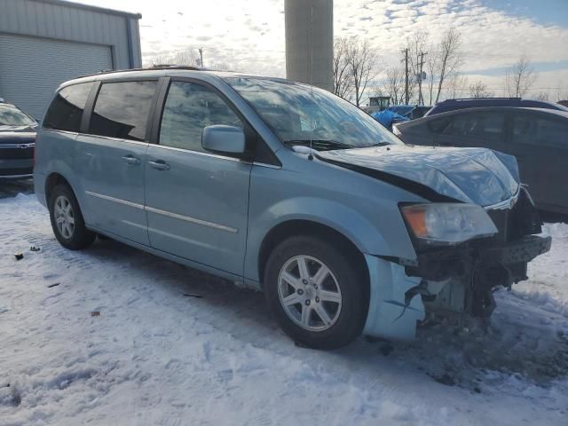 2010 Chrysler Town & Country Touring