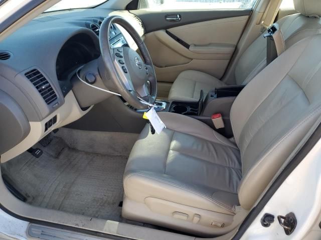 2010 Nissan Altima Base