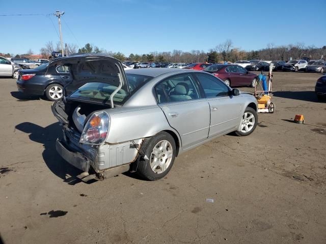 2004 Nissan Altima Base