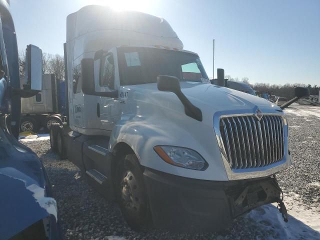 2019 International LT625