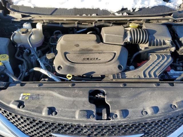 2019 Chrysler Pacifica Touring L