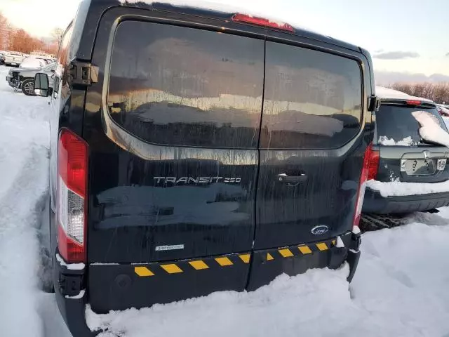 2019 Ford Transit T-250