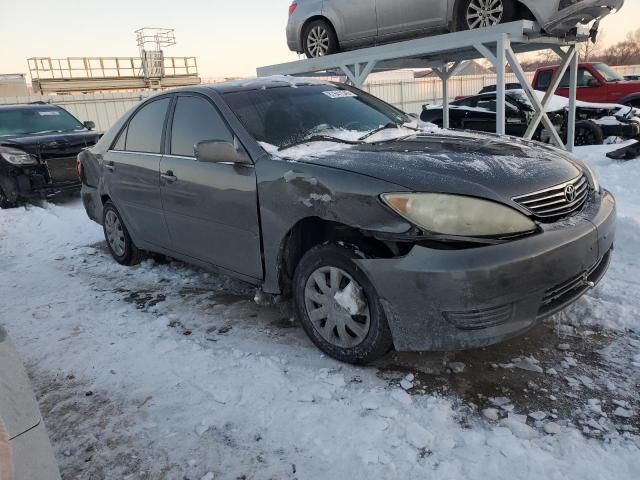 2005 Toyota Camry LE