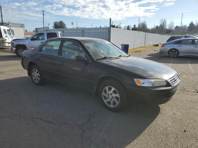 1998 Toyota Camry LE