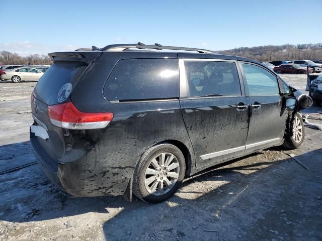 2014 Toyota Sienna XLE