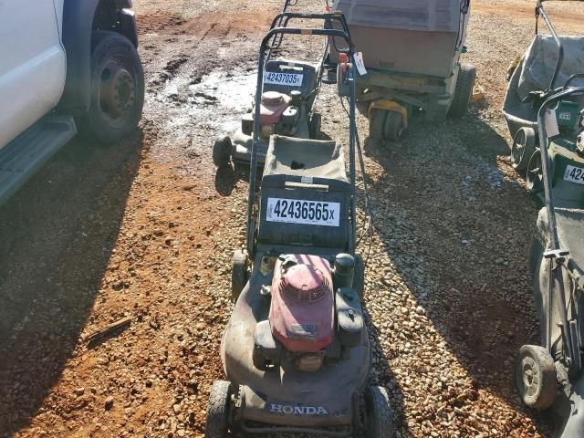 2011 Honda 21' Mower