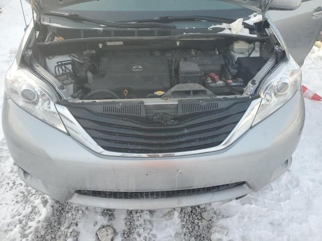 2011 Toyota Sienna LE