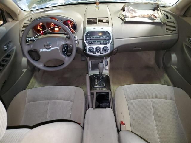 2003 Nissan Altima Base