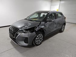 Nissan salvage cars for sale: 2022 Nissan Kicks SV