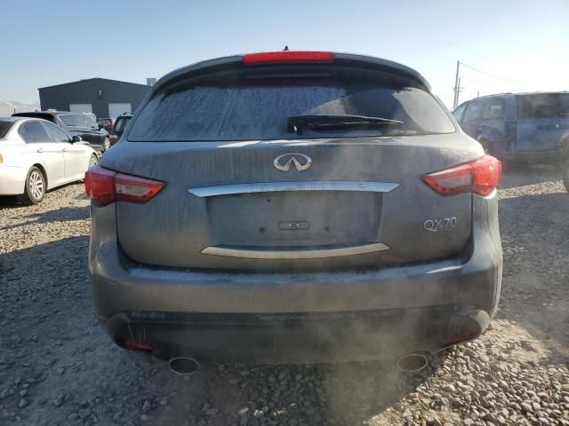 2017 Infiniti QX70