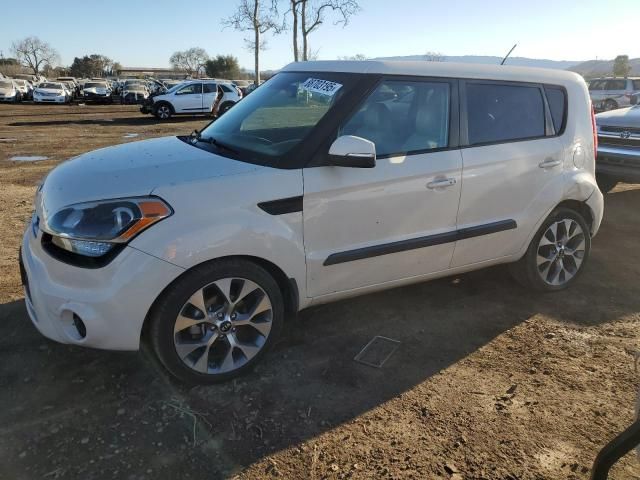 2013 KIA Soul +