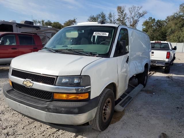 2020 Chevrolet Express G2500