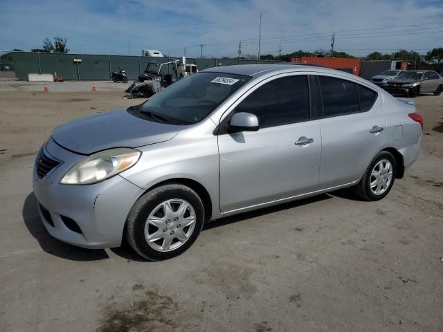 2014 Nissan Versa S