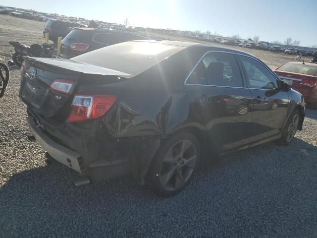 2014 Toyota Camry SE