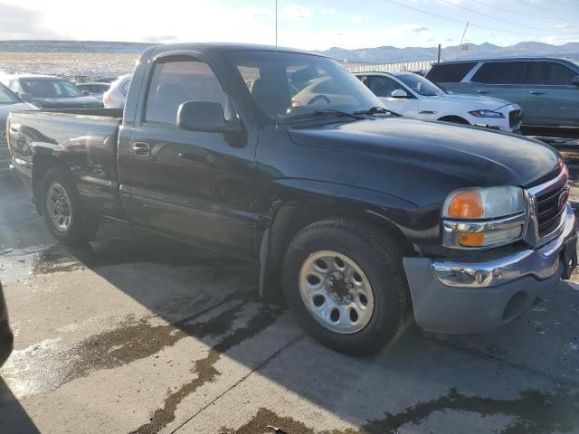 2007 GMC New Sierra C1500 Classic