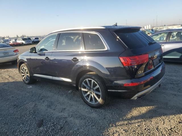 2017 Audi Q7 Premium Plus