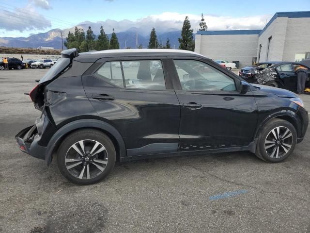 2019 Nissan Kicks S