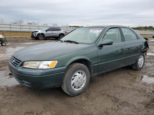 1999 Toyota Camry LE