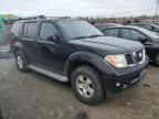 2005 Nissan Pathfinder LE