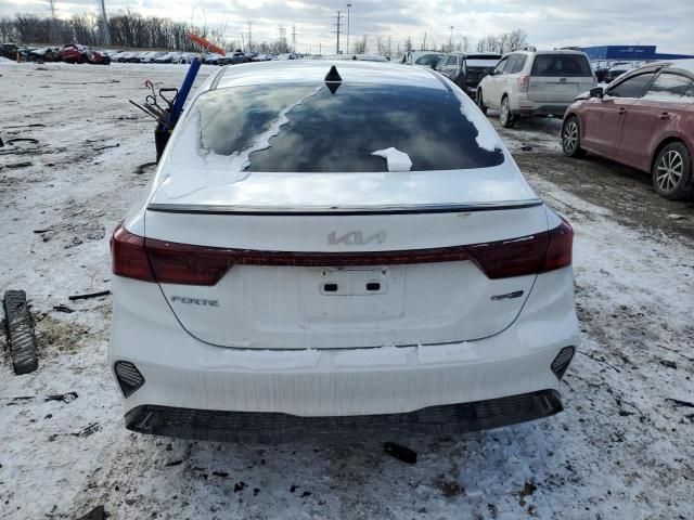 2022 KIA Forte GT Line