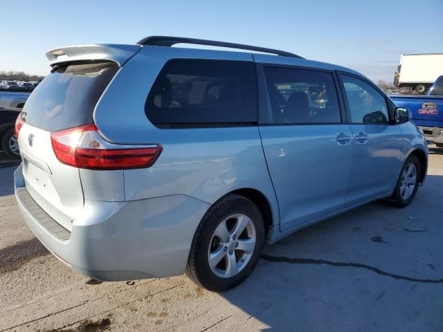 2015 Toyota Sienna LE