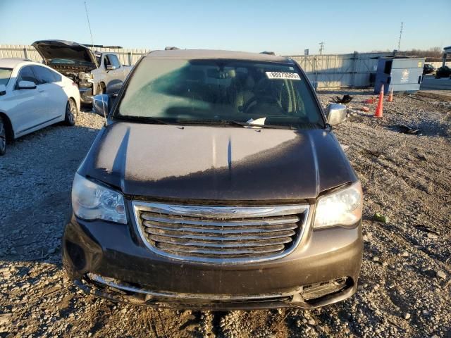 2015 Chrysler Town & Country Touring L