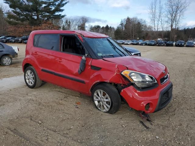 2013 KIA Soul +