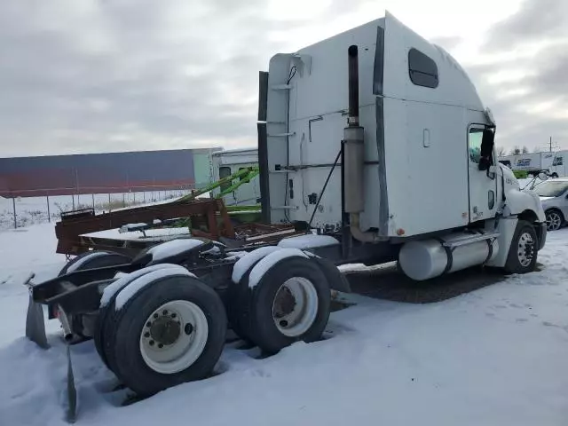 2007 Freightliner Conventional Columbia