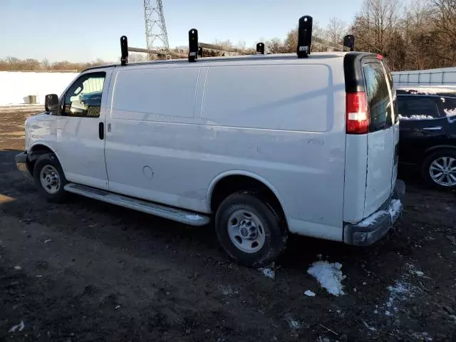 2017 GMC Savana G2500