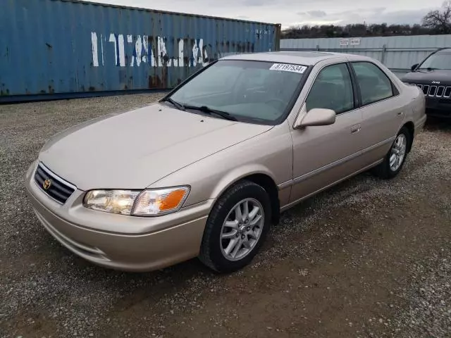 2001 Toyota Camry LE