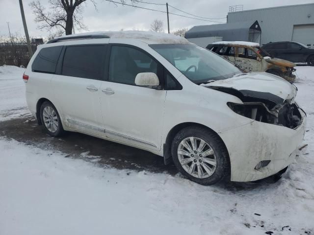 2012 Toyota Sienna XLE