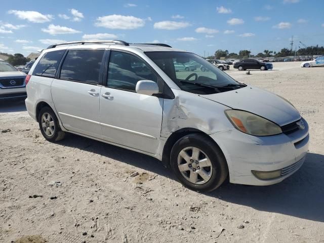 2005 Toyota Sienna XLE