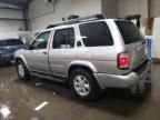 2002 Nissan Pathfinder LE