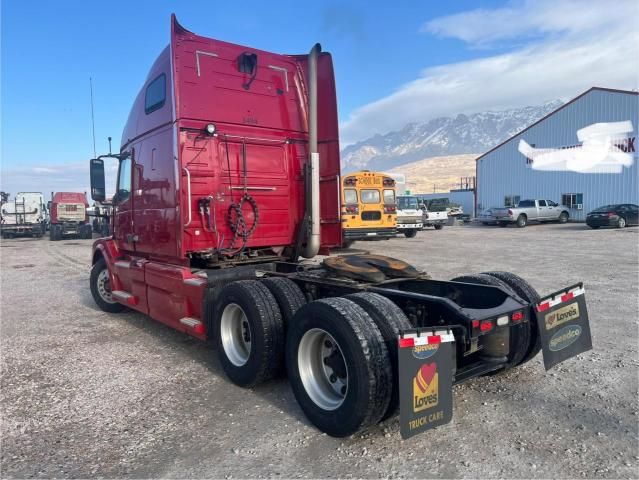 2012 Volvo VN VNL