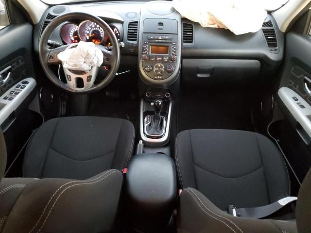 2012 KIA Soul +