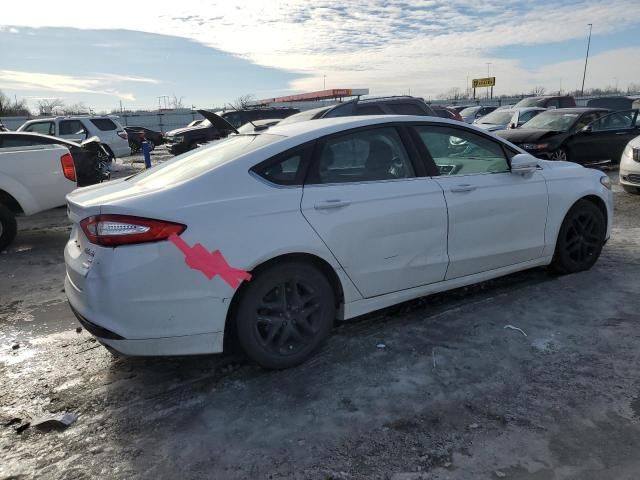 2016 Ford Fusion SE