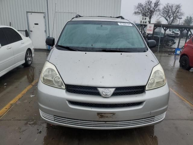 2005 Toyota Sienna CE