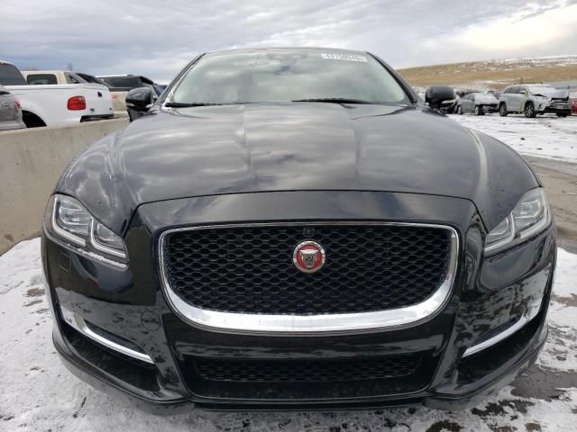 2019 Jaguar XJ R-Sport