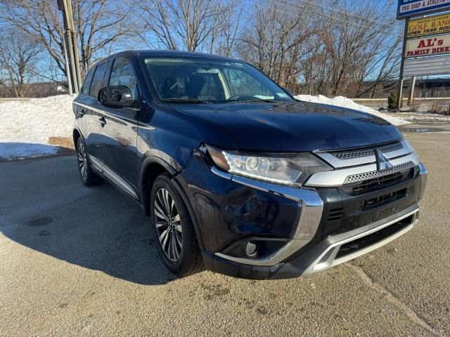 2020 Mitsubishi Outlander ES