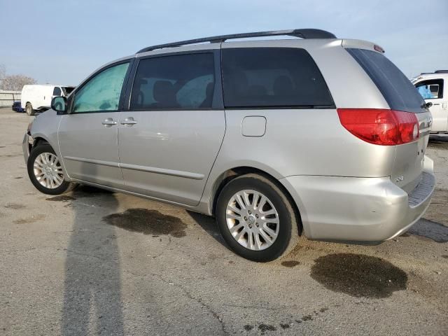 2009 Toyota Sienna CE