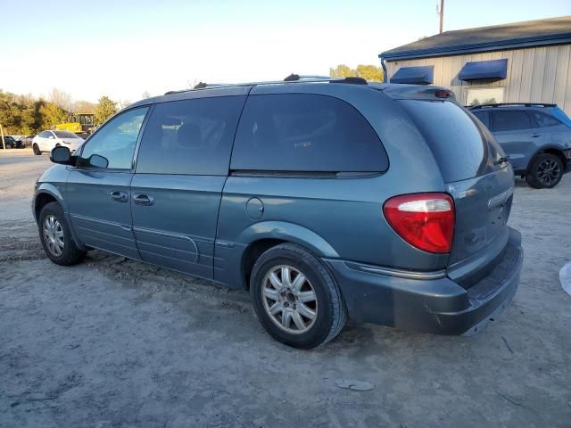 2005 Chrysler Town & Country Limited