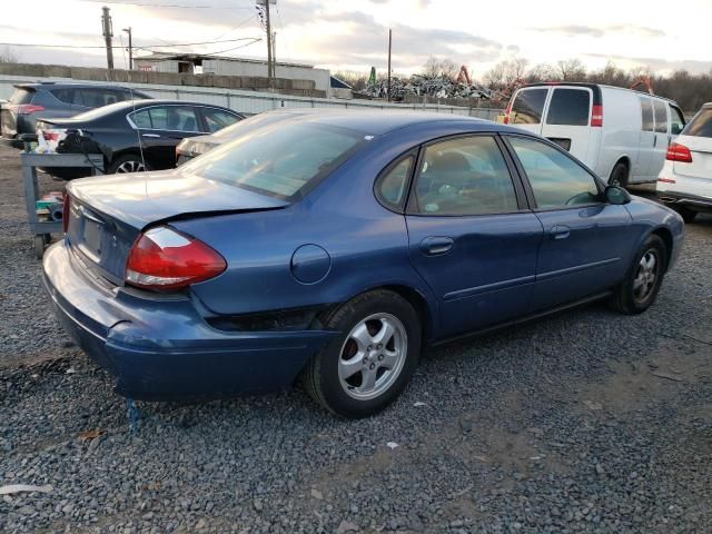 2004 Ford Taurus SE