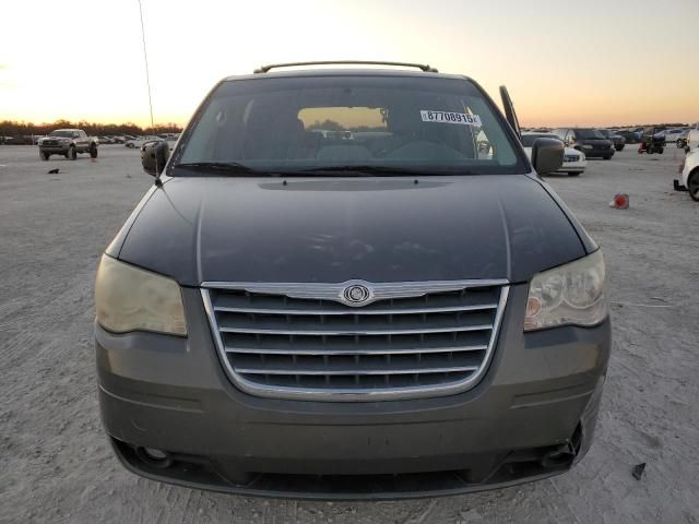 2010 Chrysler Town & Country Touring Plus