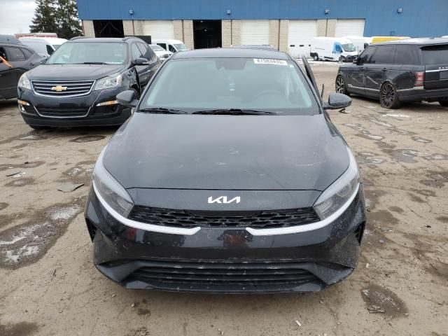 2023 KIA Forte LX