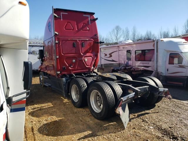 2015 Freightliner Cascadia 125